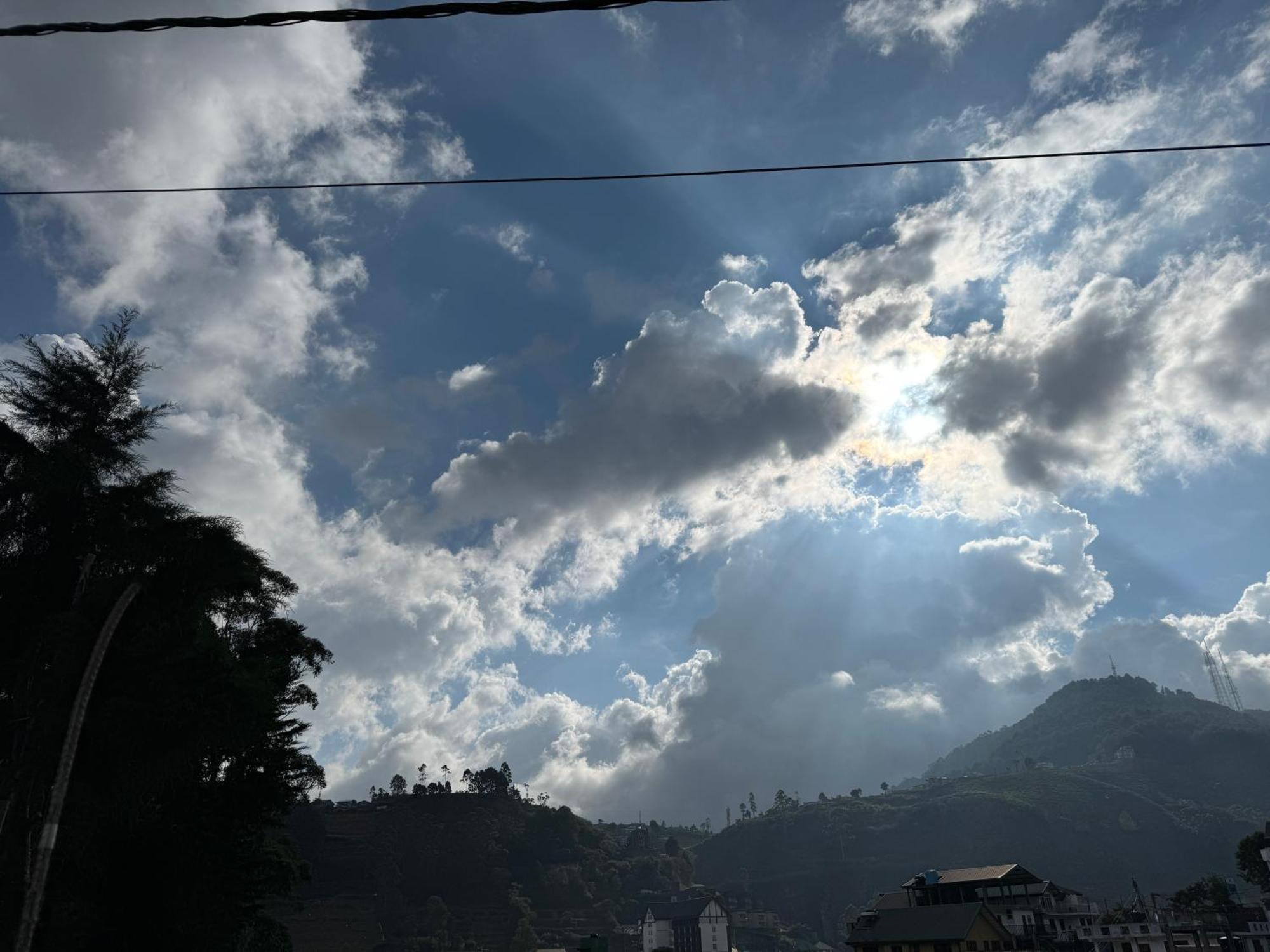 Royal Bliss Hotel Nuwara Eliya Dış mekan fotoğraf