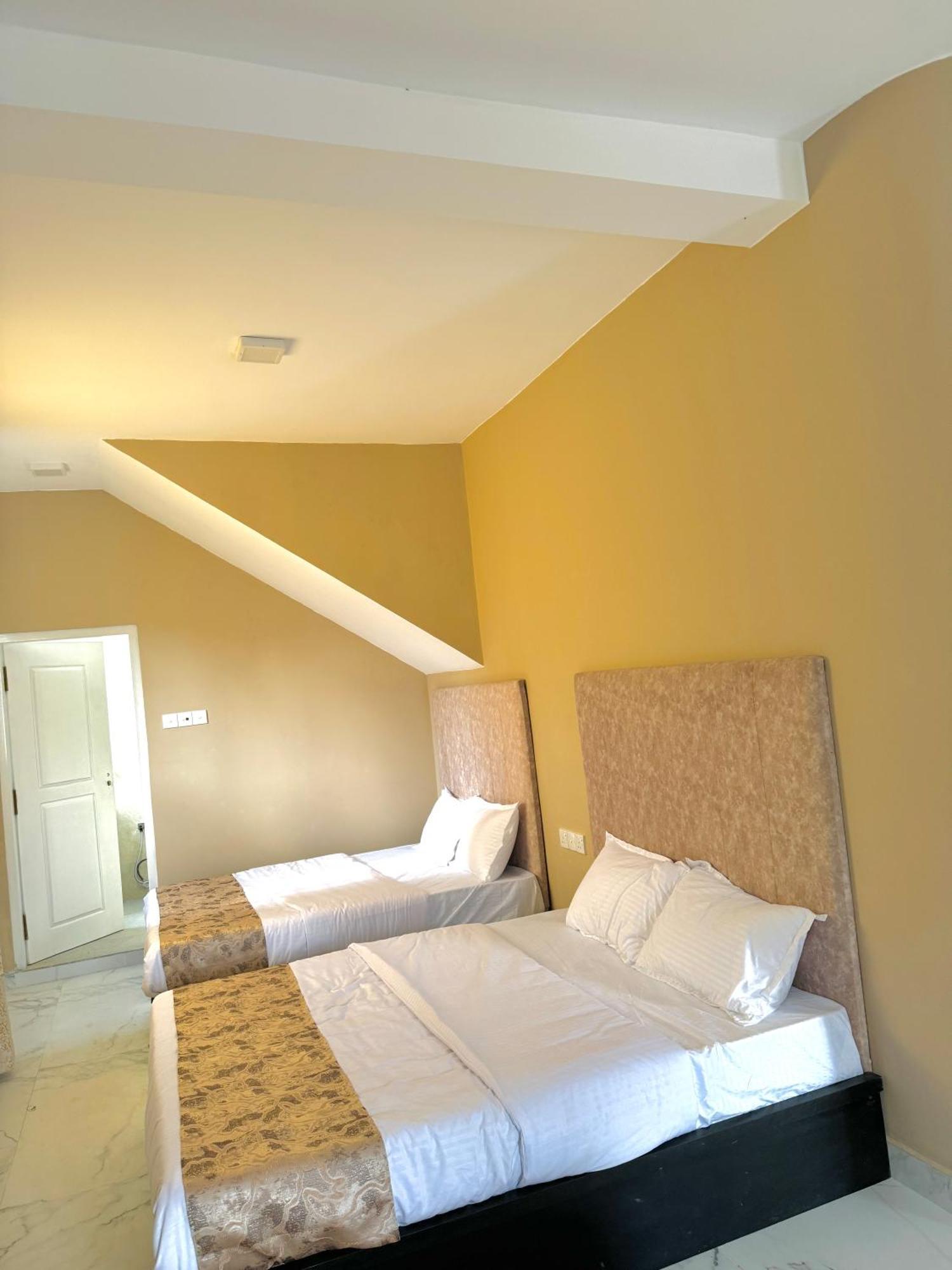 Royal Bliss Hotel Nuwara Eliya Dış mekan fotoğraf