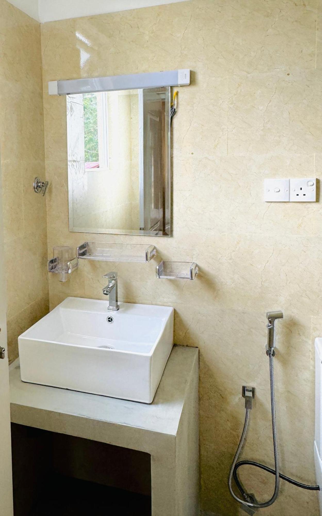 Royal Bliss Hotel Nuwara Eliya Dış mekan fotoğraf